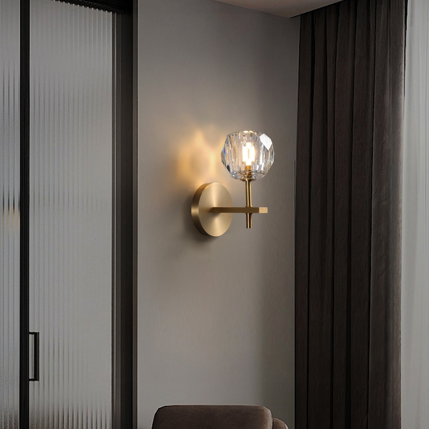 Cristal Clear Glass Short Wall Sconce - detail 4