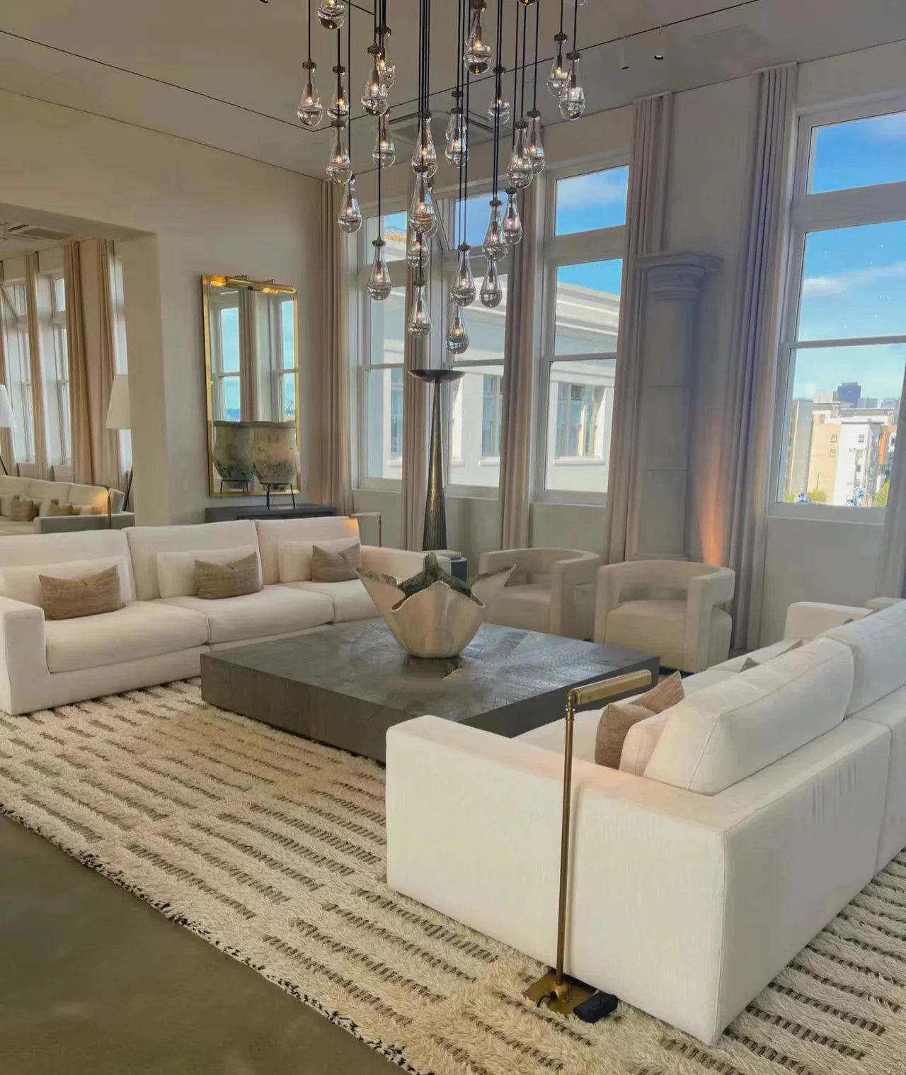 Raindrop Round Chandelier 60"